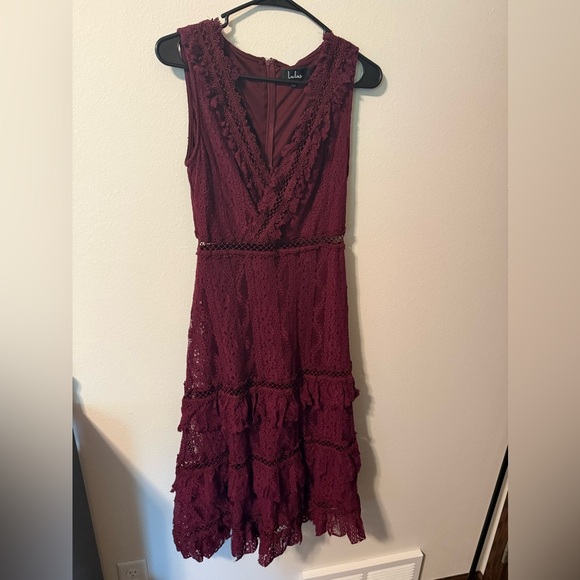 Lulus Dresses & Skirts - Lulu's Deep Red Lace Midi Dress